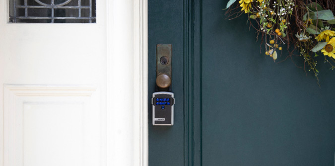 Door handle with bluetooth lock box